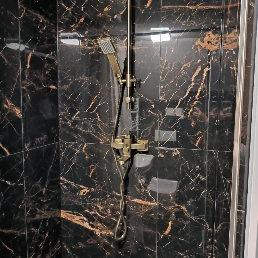 Lubert Apartmany S.R.O براغ المظهر الخارجي الصورة