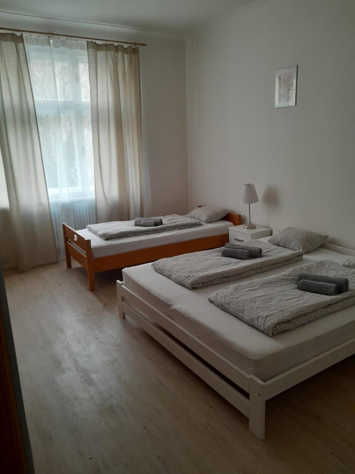 Lubert Apartmany S.R.O براغ المظهر الخارجي الصورة